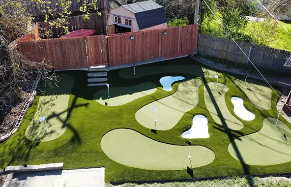 synlawn-sv-backyard-turf-installation-3 Backyard turf golf green installed by SYNLawn
