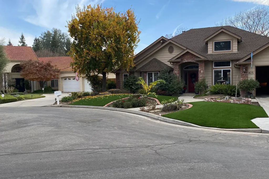 Artificial grass front yard from SYNLawn
