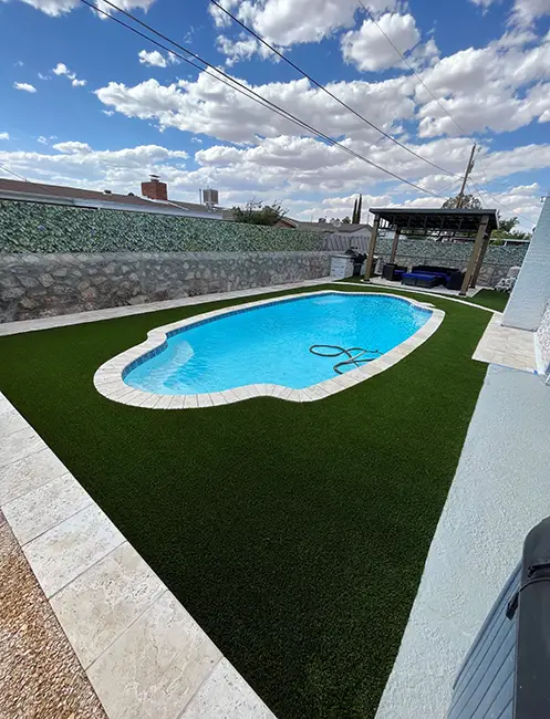 Artificial grass pool area installed by SYNLawn
